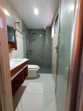 Imagen general del Hotel Moalboal Tropics. Foto 6