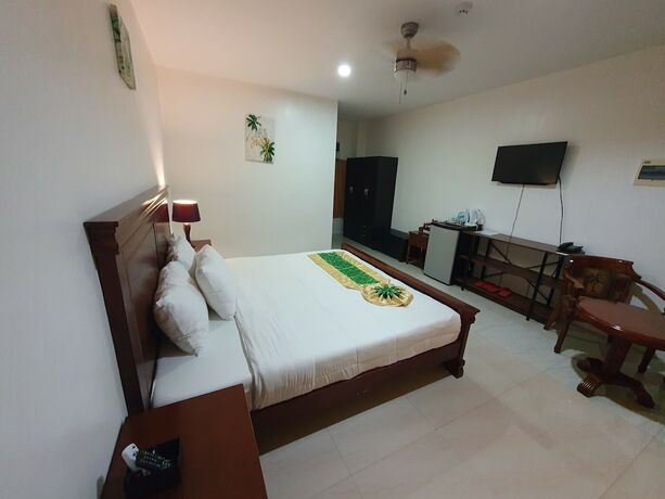 Imagen de la habitación del Hotel Moalboal Tropics. Foto 13