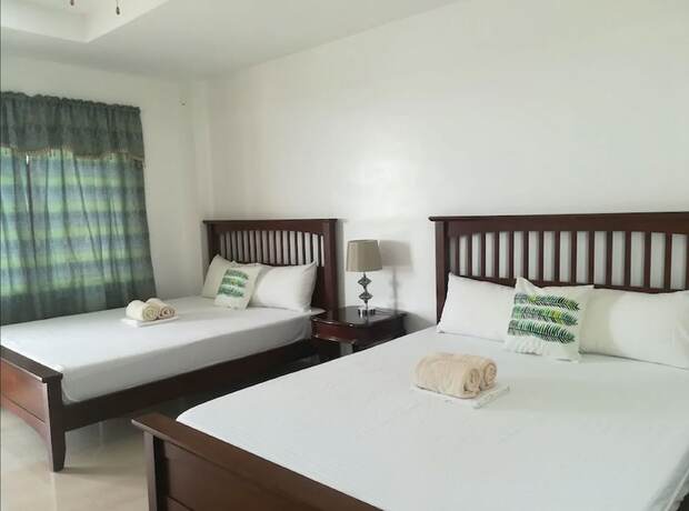 Imagen de la habitación del Hotel Moalboal Tropics. Foto 14