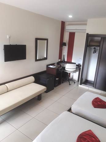 Imagen de la habitación del Hotel Moatize. Foto 14