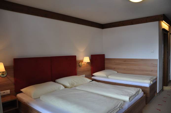 Imagen de la habitación del Hotel Moawirt. Foto 5