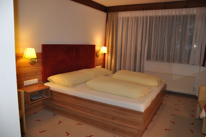 Imagen de la habitación del Hotel Moawirt. Foto 10