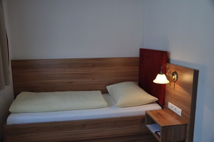 Imagen de la habitación del Hotel Moawirt. Foto 11