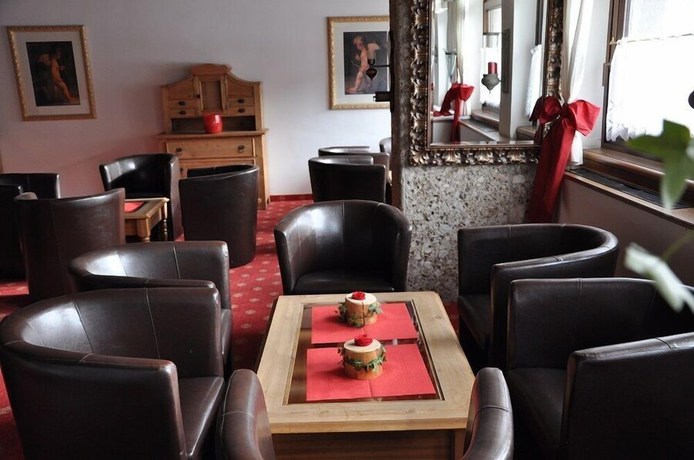 Imagen de los interiores del Hotel Moawirt. Foto 18