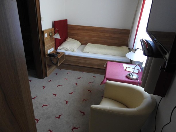 Imagen de la habitación del Hotel Moawirt. Foto 13