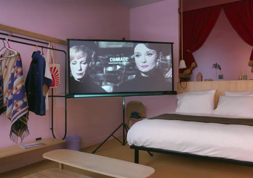 Imagen de la habitación del Hotel Mob Paris Les Puces. Foto 9