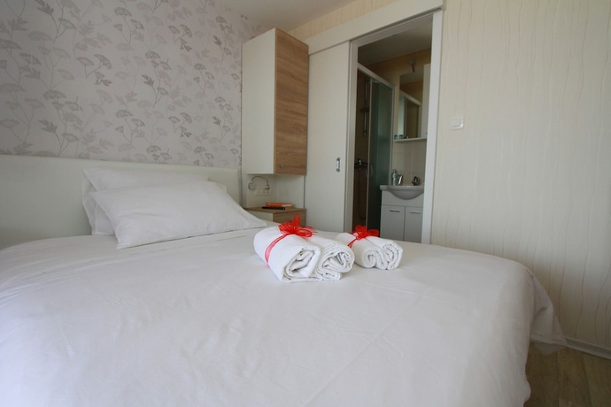 Imagen de la habitación del Hotel Mobile Homes Camp Galeb. Foto 2