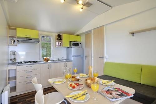 Imagen general del Hotel Mobile Homes Lanterna. Foto 12