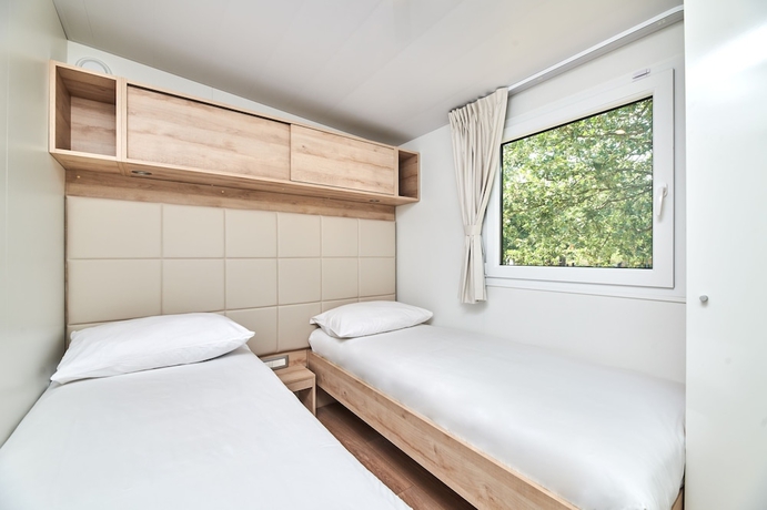Imagen de la habitación del Hotel Mobile Homes Stella Maris. Foto 5