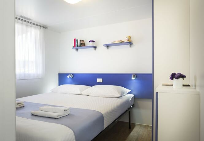 Imagen general del Hotel Mobile Homes Valkanela. Foto 6