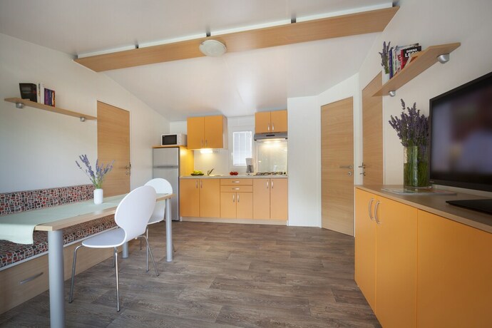 Imagen de la habitación del Hotel Mobile Homes Valkanela. Foto 15