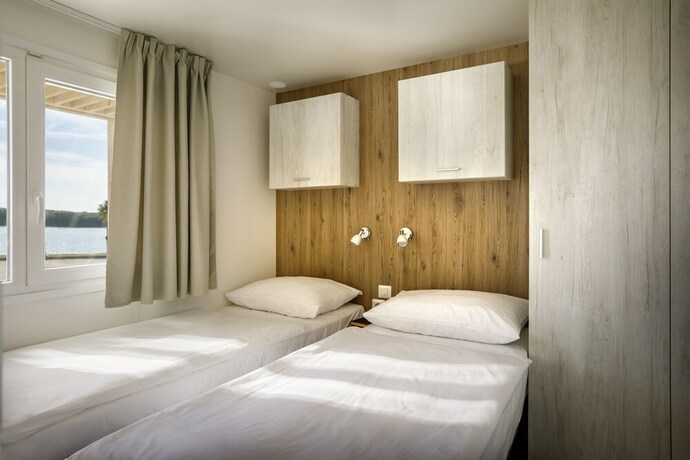 Imagen de la habitación del Hotel Mobile Homes Valkanela. Foto 31
