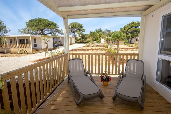 Imagen de la habitación del Hotel Mobile Homes at Camping Ugljan Resort. Foto 5