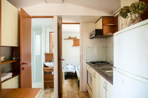 Imagen general del Hotel Mobilhome Baška Voda | Kemp Baško Polje. Foto 3