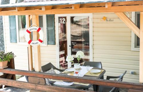 Imagen general del Hotel Mobilhome Baška Voda | Kemp Baško Polje. Foto 8