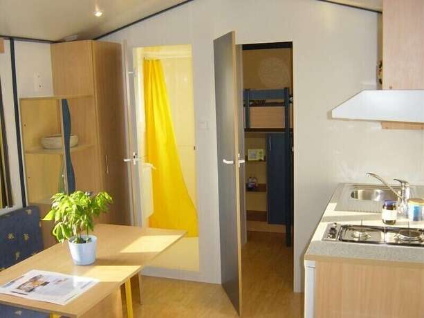Imagen general del Hotel Mobilhome Camping Arquebuse. Foto 1