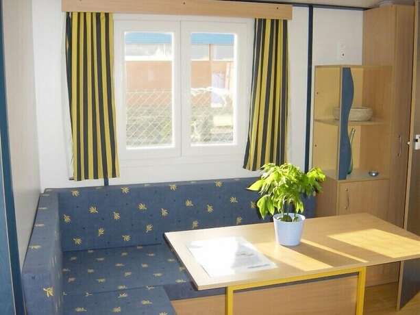 Imagen de la habitación del Hotel Mobilhome Camping Arquebuse. Foto 15