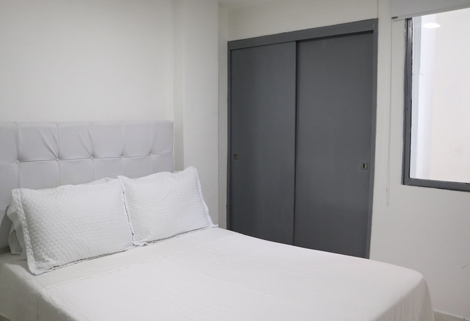 Imagen de la habitación del Hotel Moblat Apartamentos. Foto 8