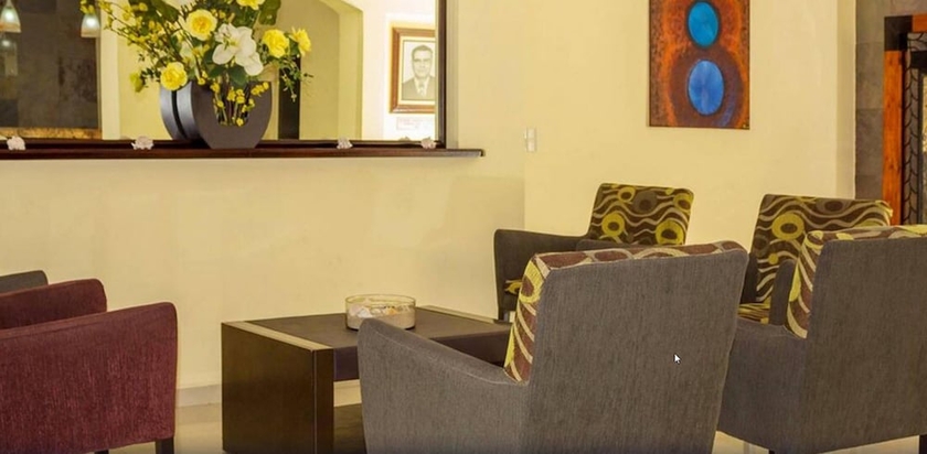 Imagen de los interiores del Hotel Mocali. Foto 16