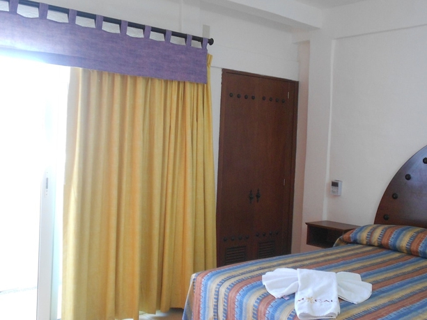 Imagen de la habitación del Hotel Mocali. Foto 6