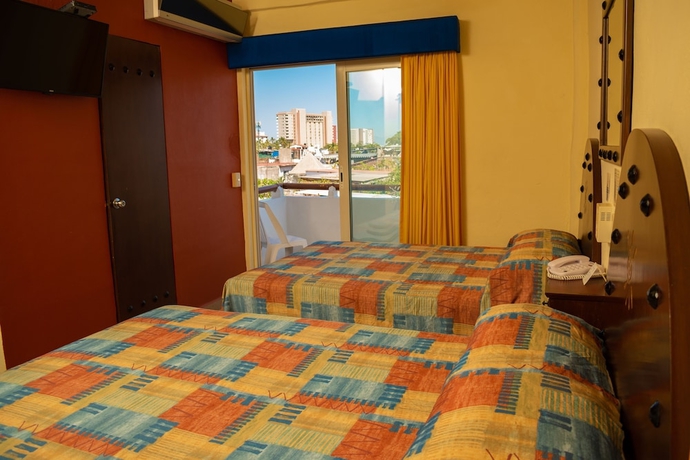 Imagen de la habitación del Hotel Mocali. Foto 14