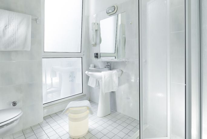 Imagen de la habitación del Hotel Mocambo, Cervia. Foto 6