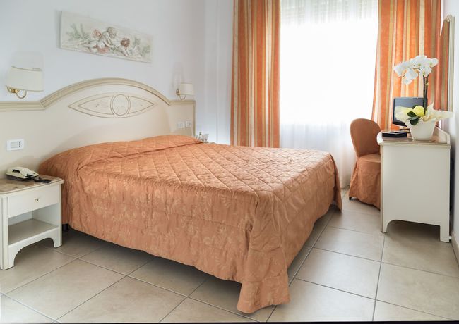 Imagen de la habitación del Hotel Mocambo, Cervia. Foto 9