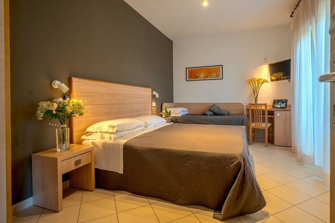 Imagen de la habitación del Hotel Mocambo, Riccione. Foto 5
