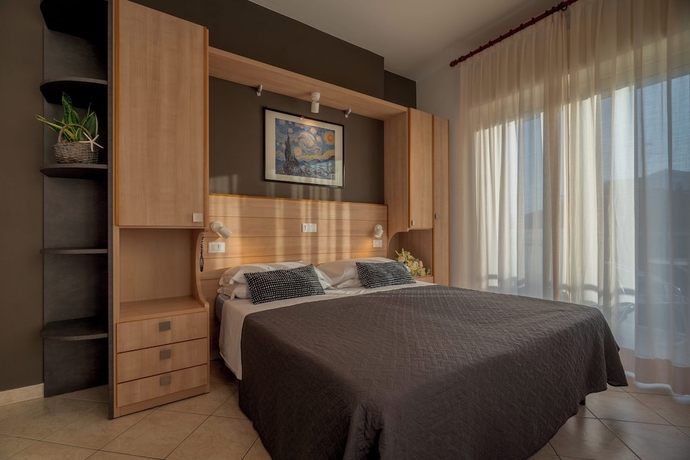 Imagen de la habitación del Hotel Mocambo, Riccione. Foto 7