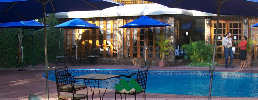 Imagen de la piscina del Hotel Mo&ccedil;ambicano. Foto 11