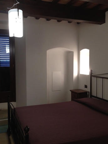 Imagen de la habitación del Hotel Mod&agrave; Antica Dimora. Foto 4