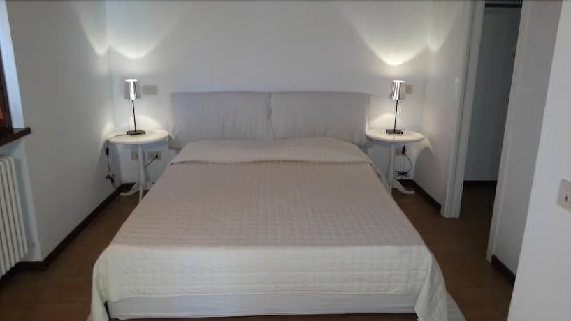 Imagen de la habitación del Hotel Mod&agrave; Antica Dimora. Foto 10