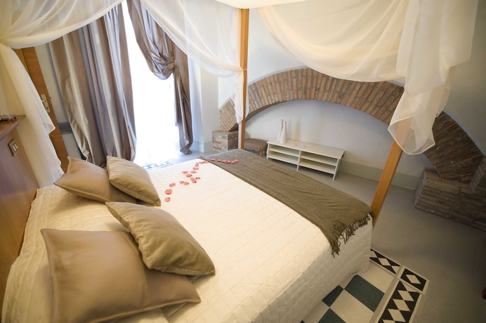 Imagen de la habitación del Hotel Mod&agrave; Antica Dimora. Foto 19