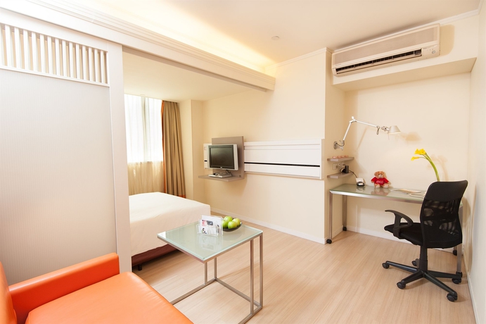 Imagen de los interiores del Hotel Modena By Fraser Hong Kong. Foto 16