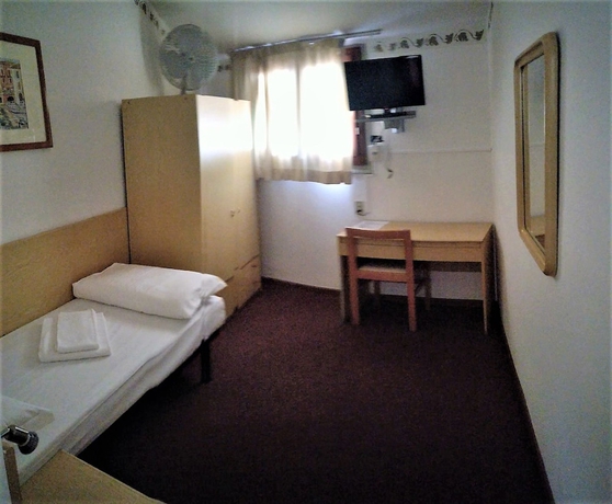 Imagen de la habitación del Hotel Modena, Malcesine. Foto 4