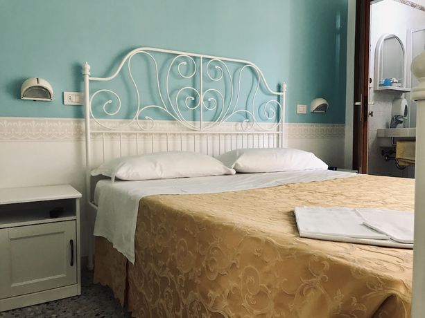 Imagen de la habitación del Hotel Modenese. Foto 16