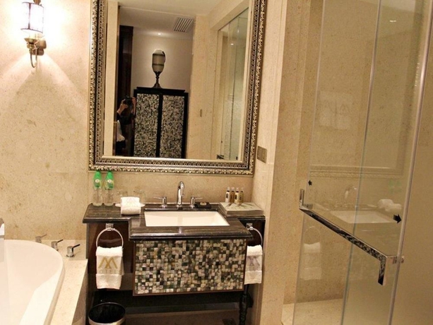Imagen de la habitación del Hotel Modern Classic. Foto 7