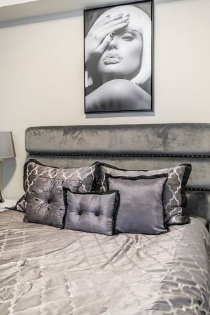 Imagen de la habitación del Hotel Modern Downtown Apartment. Foto 6