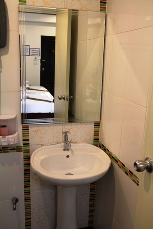 Imagen de la habitación del Hotel Modern Inn By Saifon. Foto 5