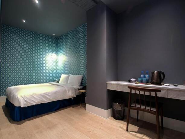 Imagen de la habitación del Hotel Modern Inn. Foto 17