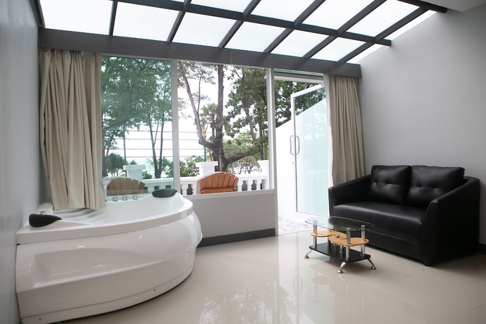 Imagen de la habitación del Hotel Modern Living Hotel. Foto 9