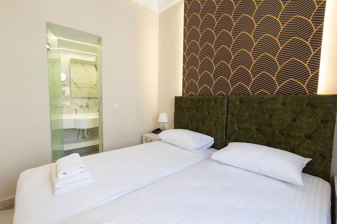 Imagen de la habitación del Hotel Modern Luxury. Foto 4