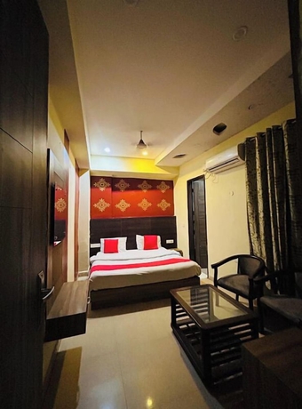 Imagen de la habitación del Hotel Modern Palace. Foto 4