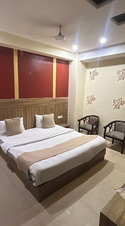 Imagen de la habitación del Hotel Modern Palace. Foto 6