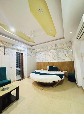 Imagen de la habitación del Hotel Modern Palace. Foto 8
