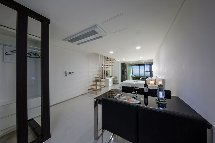 Imagen de la habitación del Hotel Modern Place Jeju. Foto 20