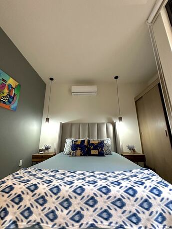 Imagen general del Hotel Modern Pool View New Condo Gym Jacuzzi. Foto 8
