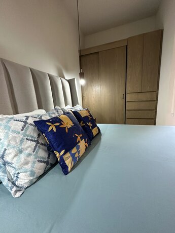Imagen general del Hotel Modern Pool View New Condo Gym Jacuzzi. Foto 16