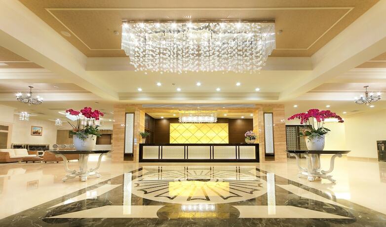 Imagen general del Hotel Modern Puli. Foto 1