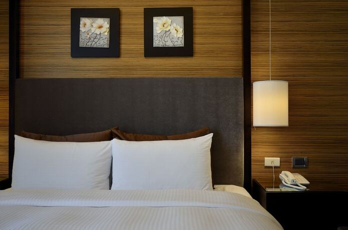 Imagen de la habitación del Hotel Modern Puli. Foto 17